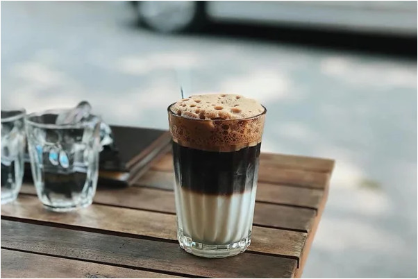 Bạc xỉu là sự kết hợp hoàn hảo giữa sữa và cafe